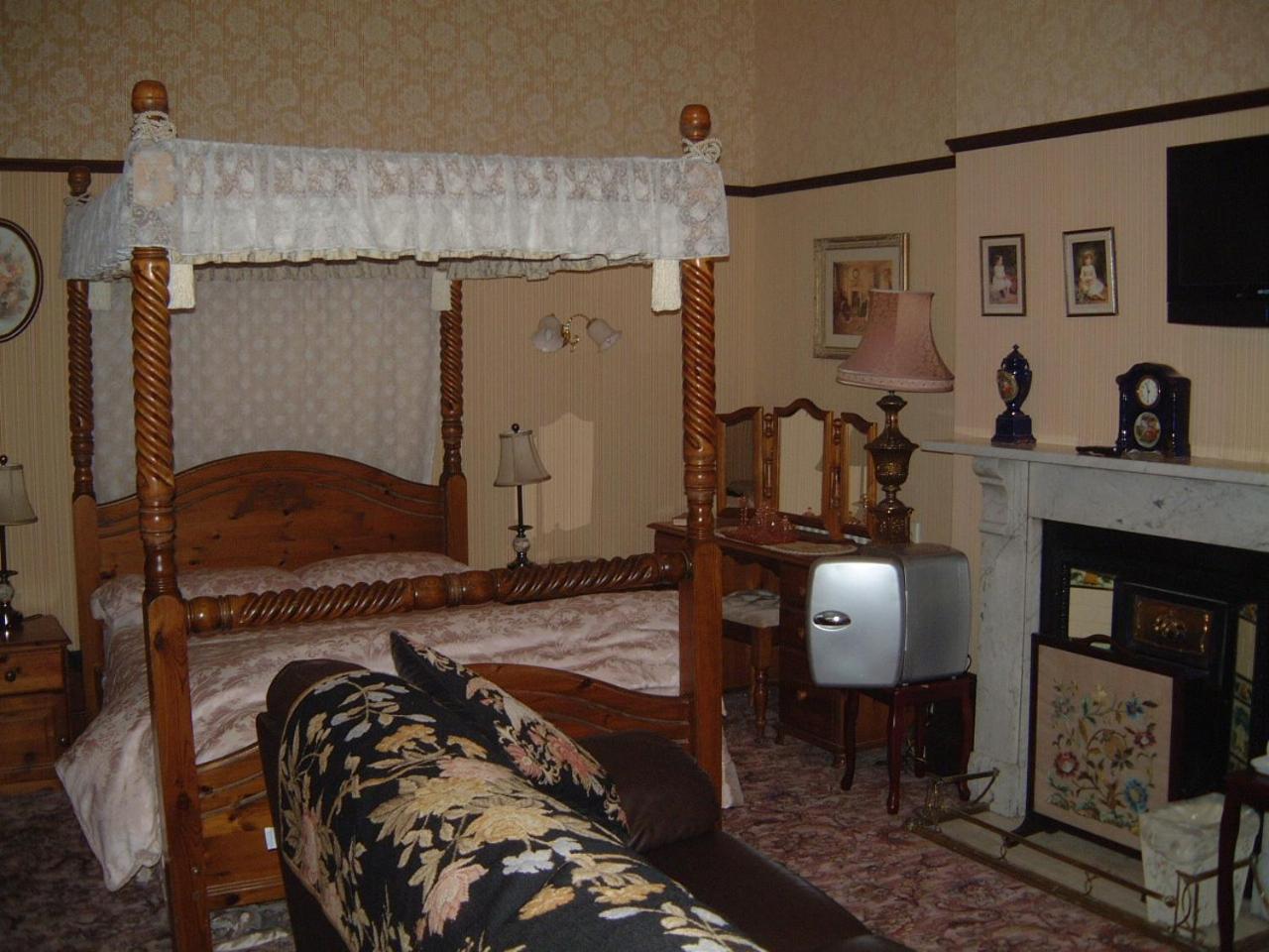 Manor House B And Bラーン エクステリア 写真