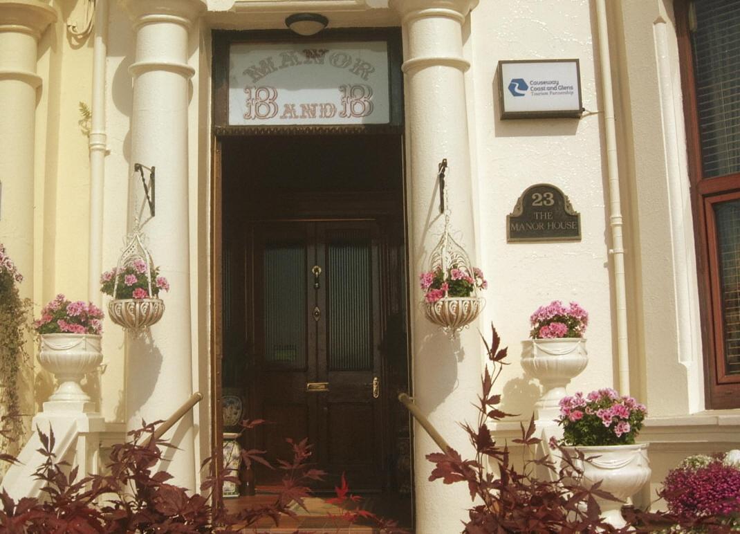 Manor House B And Bラーン エクステリア 写真